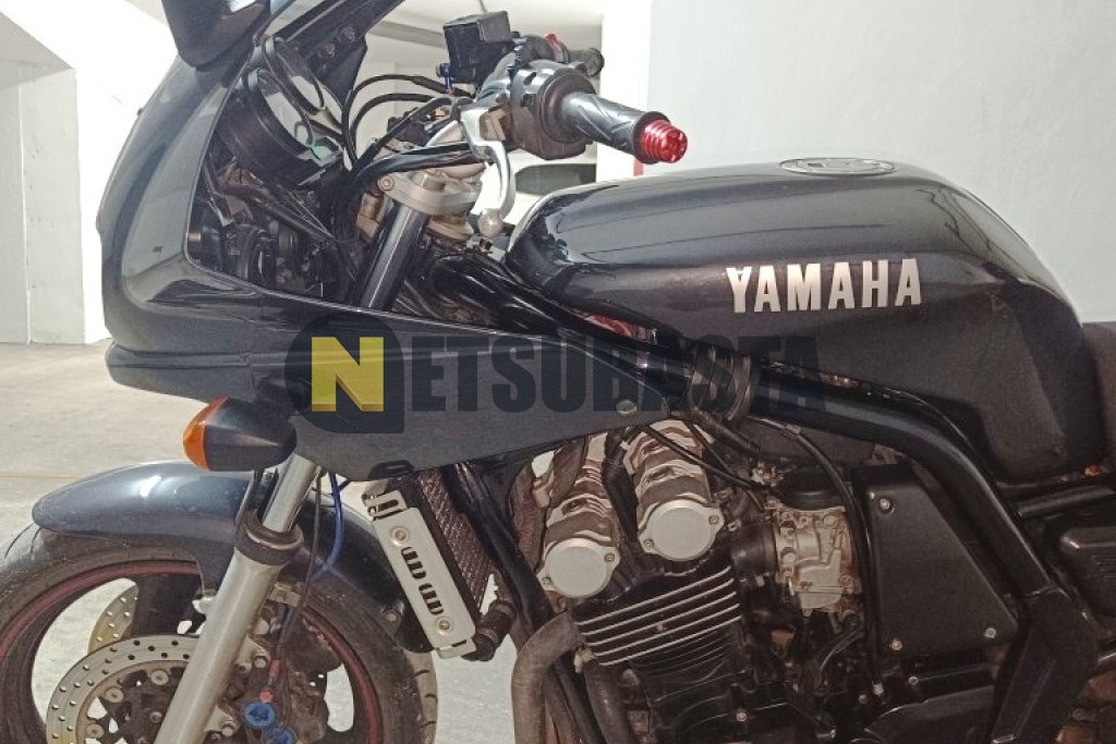 Yamaha FZS 600 Fazer 1998