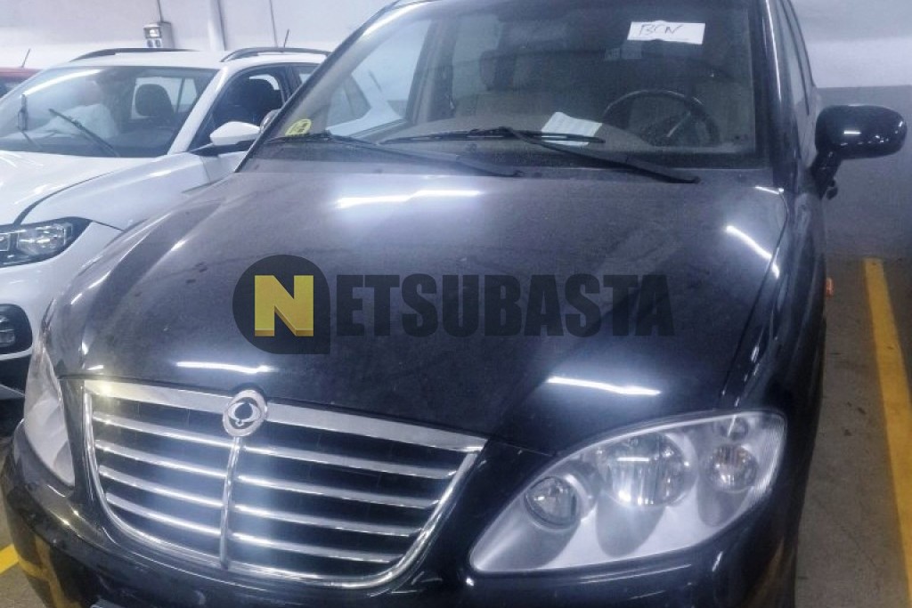 SsangYong Rodius 270Xdi 4x2 2009