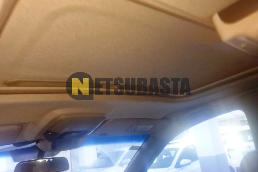 SsangYong Rodius 270Xdi 4x2 2009