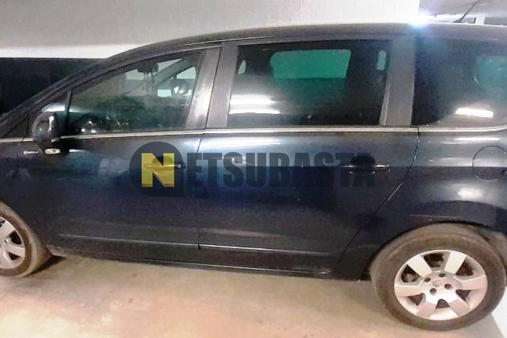 Peugeot 5008 1.6 HDi 2012