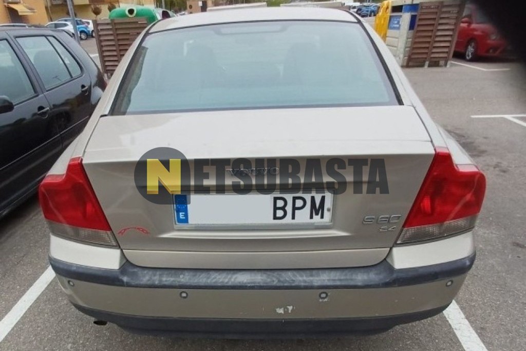 Volvo S60 2.4 2001