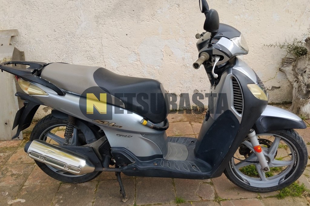 Honda Scoopy SH125 2005