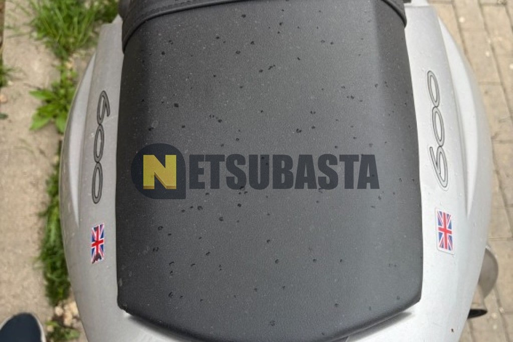 Triumph DAYTONA 600 2005