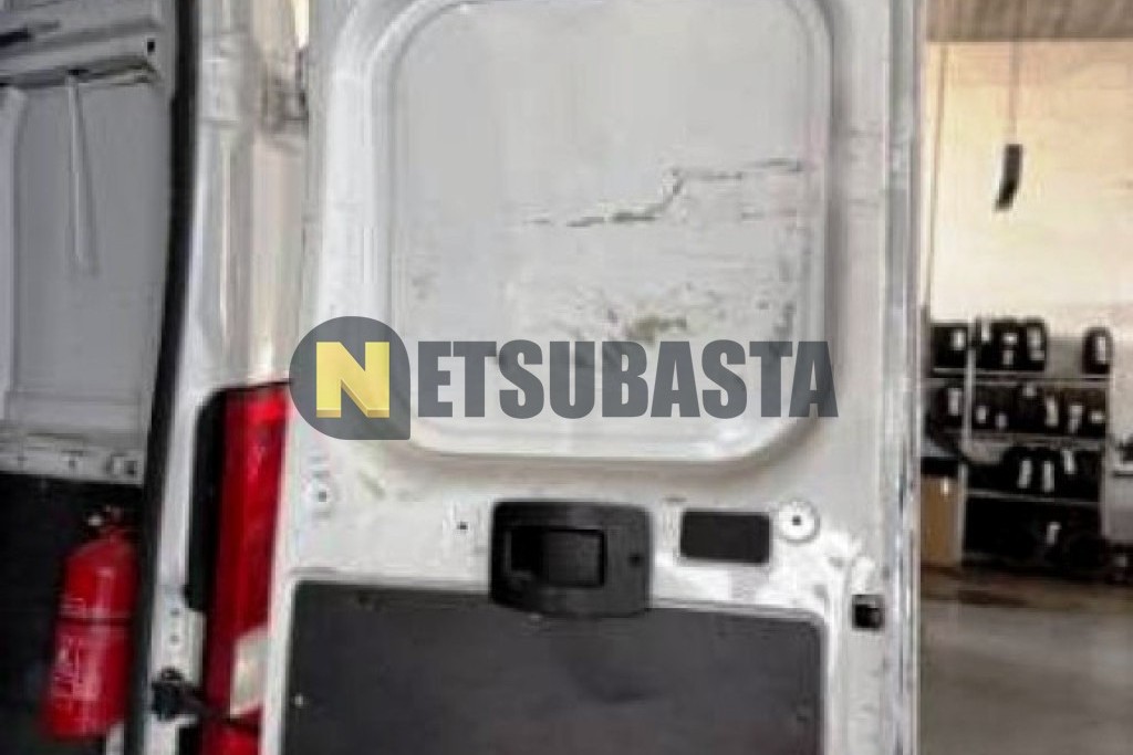 Citroën Jumper Furgon 2.2 BlueHDi 2022