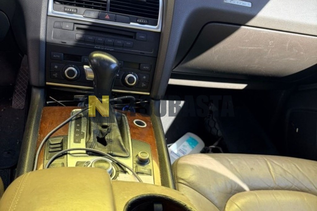 Audi Q7 3.0 TDI quattro tiptronic 6 vel. 2006