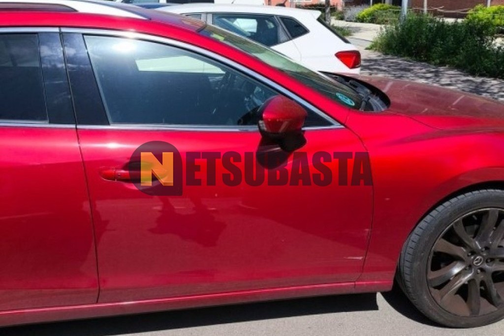 Mazda Mazda6 Wagon SKYACTIV-D 2.2 2015