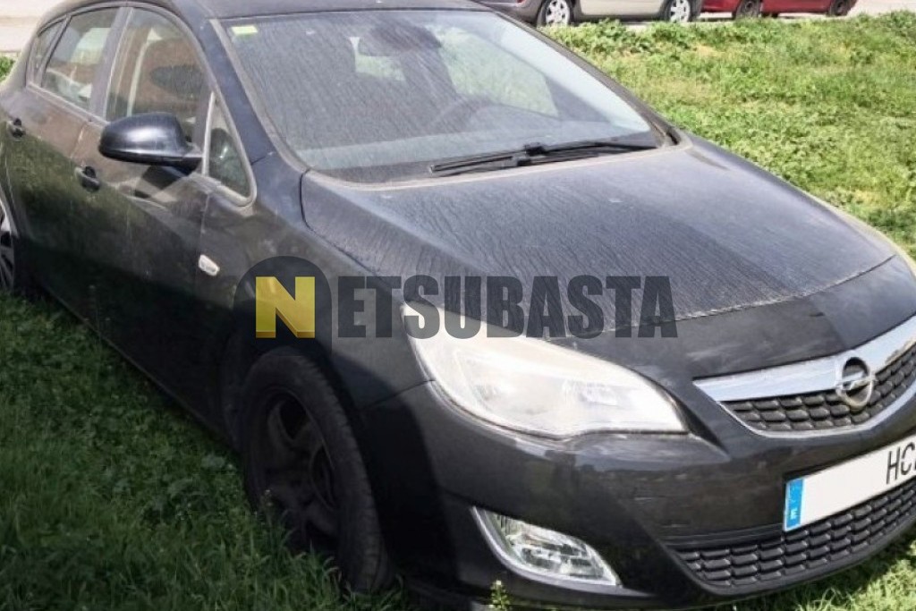 Opel Astra 1.7 CDTI 2011