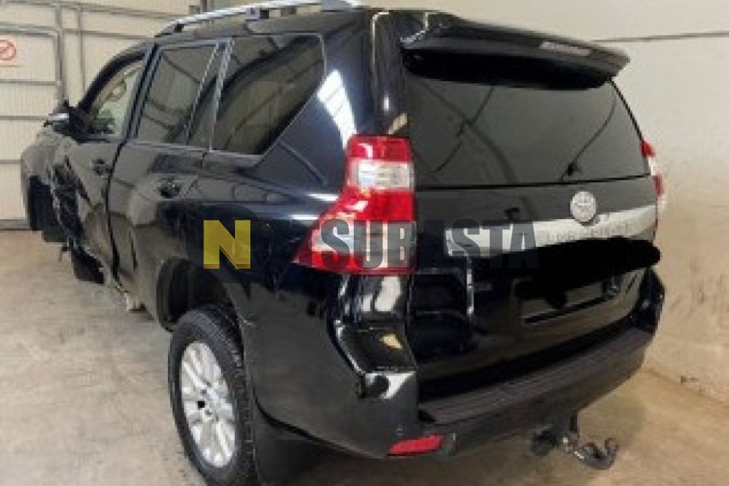 Toyota Land Cruiser 180D Auto 7 asientos 2017