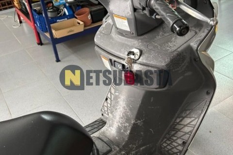 Yamaha YZF R 125 2016