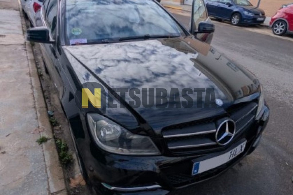 Mercedes-Benz C 220 CDI Coupé Aut. 2012