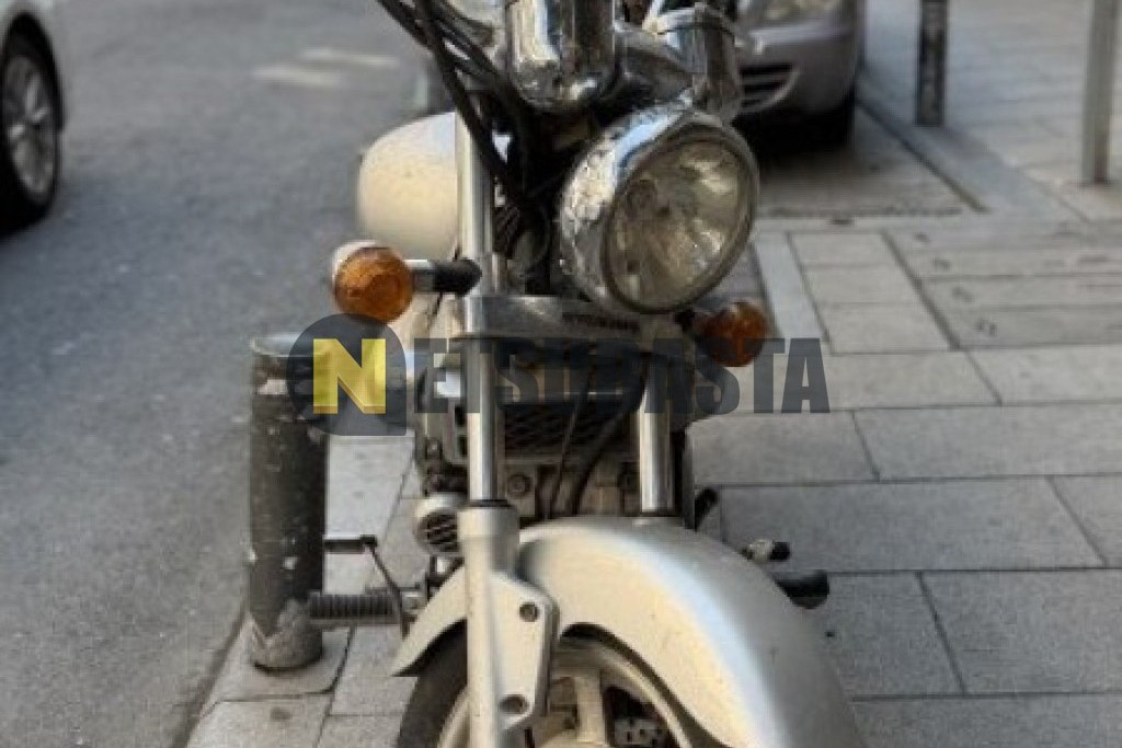 Hyosung Aquila 125 2005