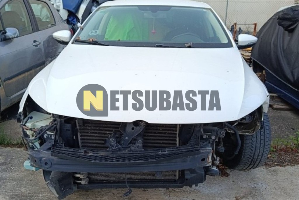 Volkswagen CC 2.0 TDI DSG BlueMotion Technology 2014