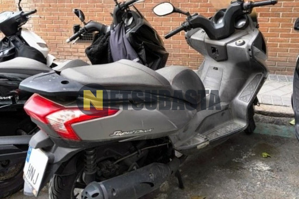 Kymco Super Dink 125i ABS 2012