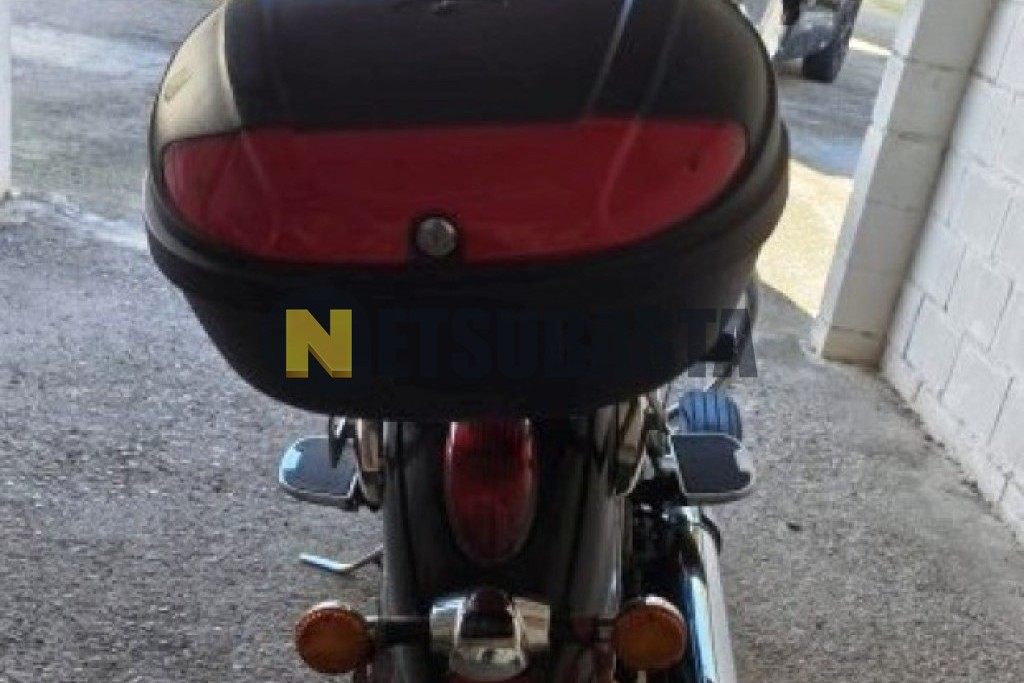 Kawasaki VN 900 CLASSIC 2008