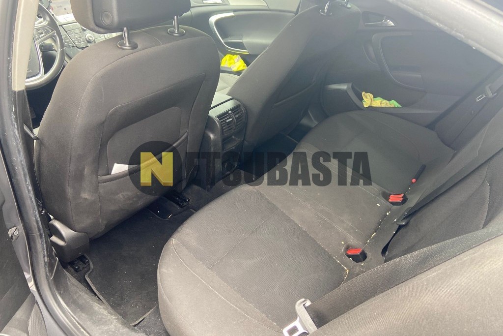 Opel Insignia 2.0 CDTI 2011