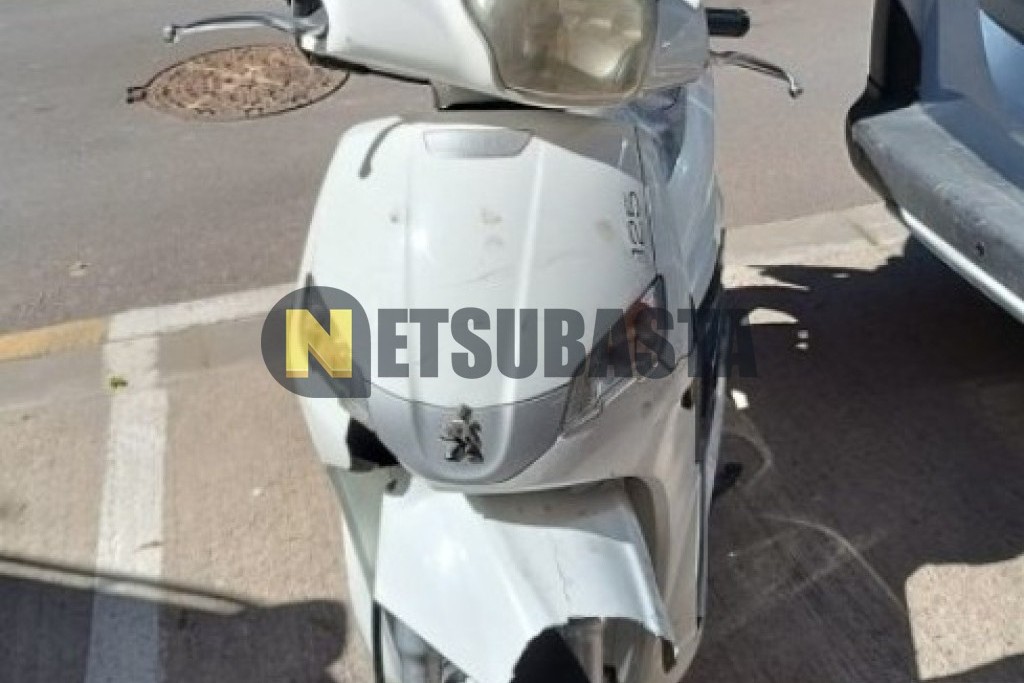Peugeot Tweet 125 2015