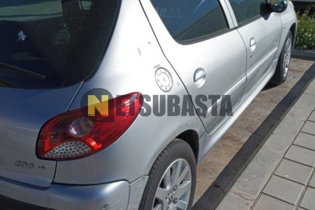 Peugeot 206+ 1.4 HDi 2011