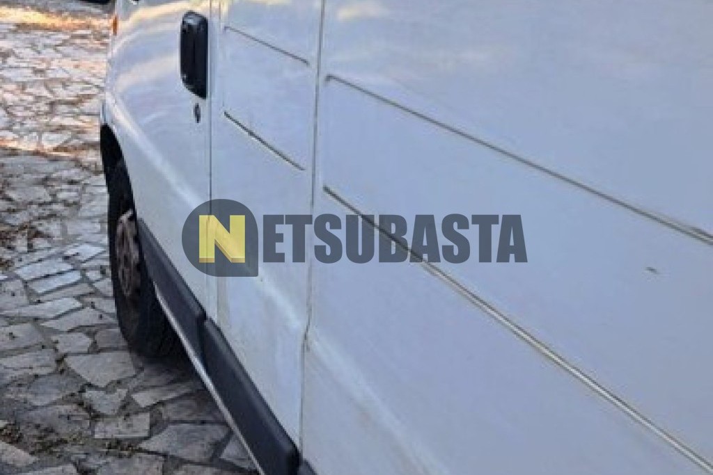 Peugeot Boxer Furgon 2.8 HDi 2006