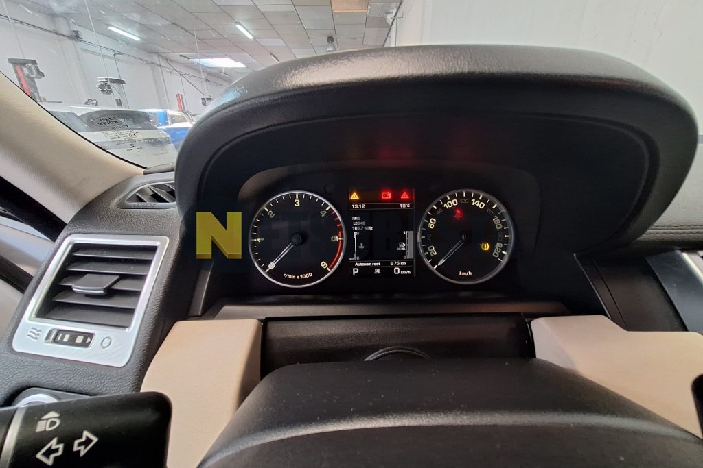 Land-Rover Ranger Rover Sport 3.0 SDV6 2013