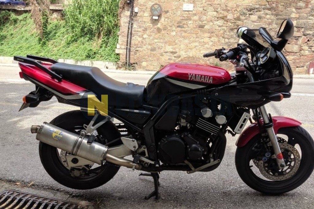 Yamaha FZS 600 Fazer 2000