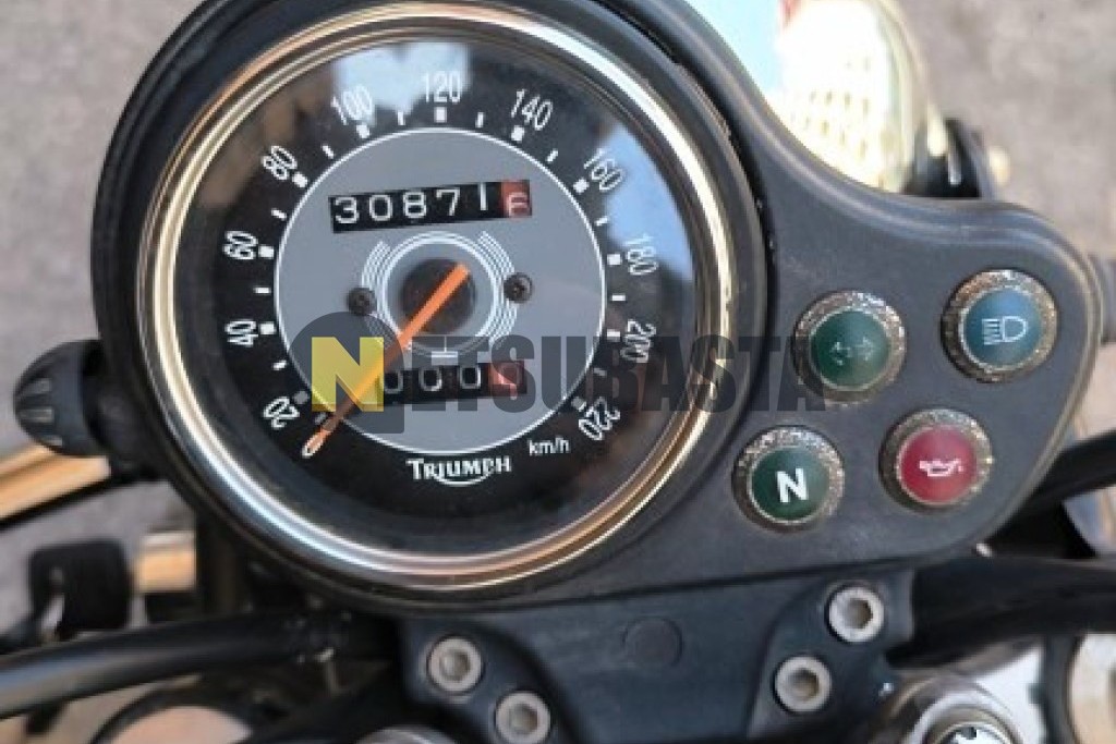 Triumph Boneville 800 2006