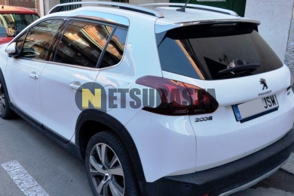 Peugeot 2008 1.2 PureTech 2016