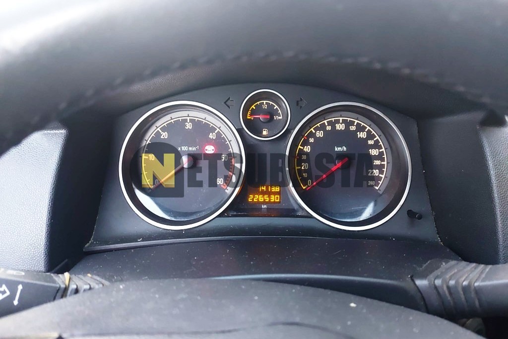 Opel Astra SW 1.7 CDTi 2010