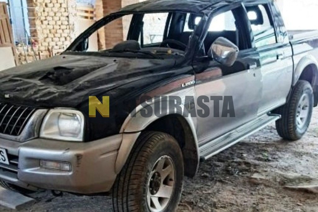 Mitsubishi L200 Doble Cabina 4x4 2004