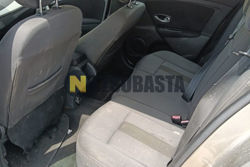 Renault Megane Sport Tourer 1.5 dCi 2011