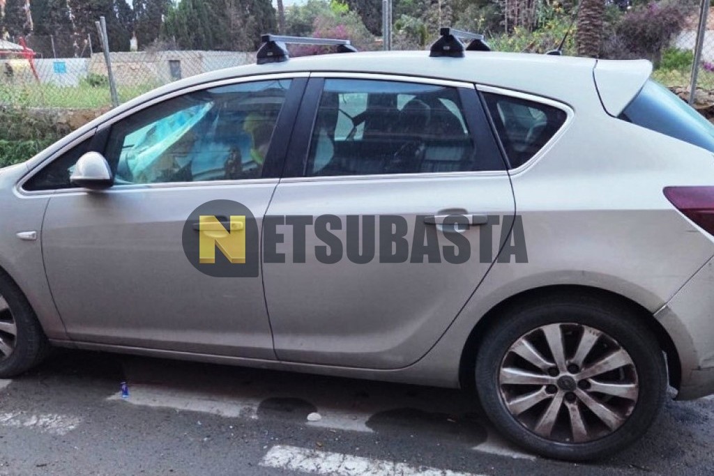 Opel Astra 1.7 CDTi 2010