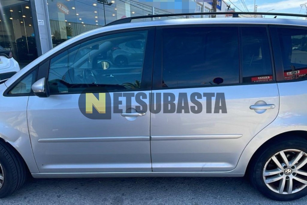 Volkswagen Touran 1.6 TDI 2011
