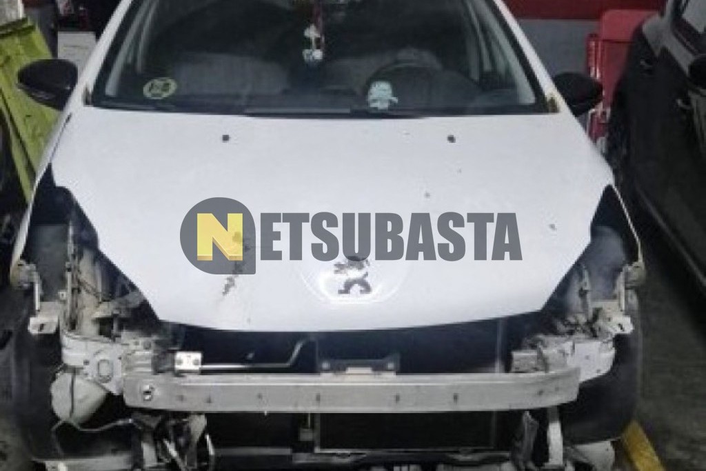 Peugeot 208 1.4 HDi 2014