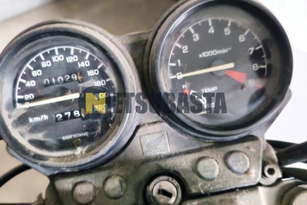 Honda NTV 650 REVERE 1993