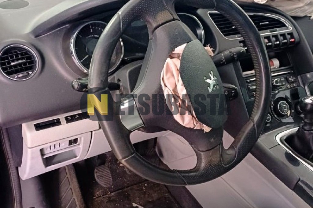 Peugeot 3008 1.6 HDi FAP 2012