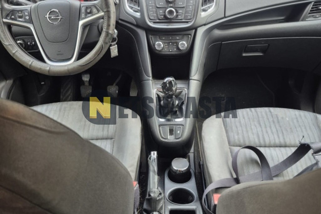 Opel Zafira 2.0 CDTI 2015