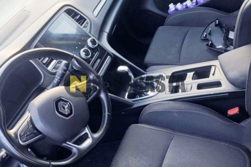 Renault Megane Sport Tourer E-TECH Híbrido enchufable 2022