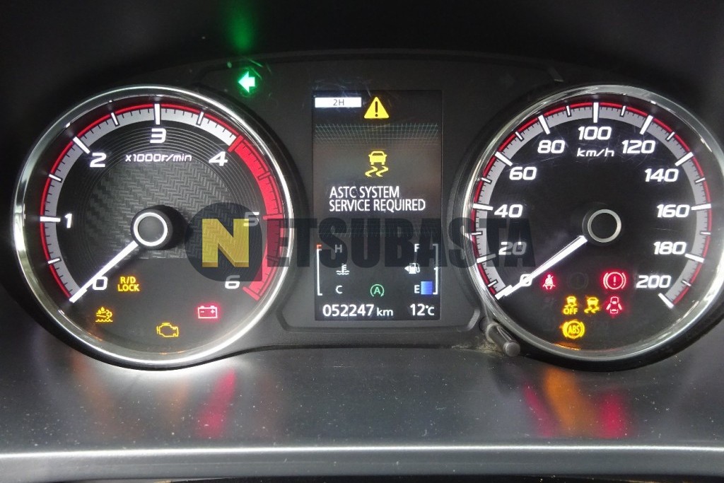 Mitsubishi L200 Doble Cabina 220 DI-D M-Pro 2020