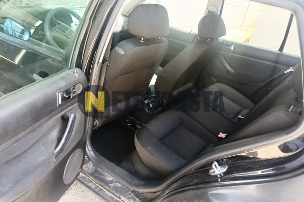 Volkswagen Golf 1.6 2001
