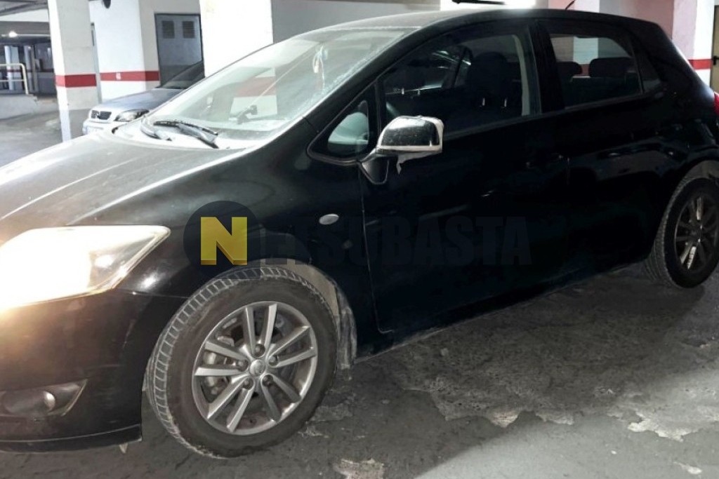 Toyota Auris 1.4 D-4D M/M 2009