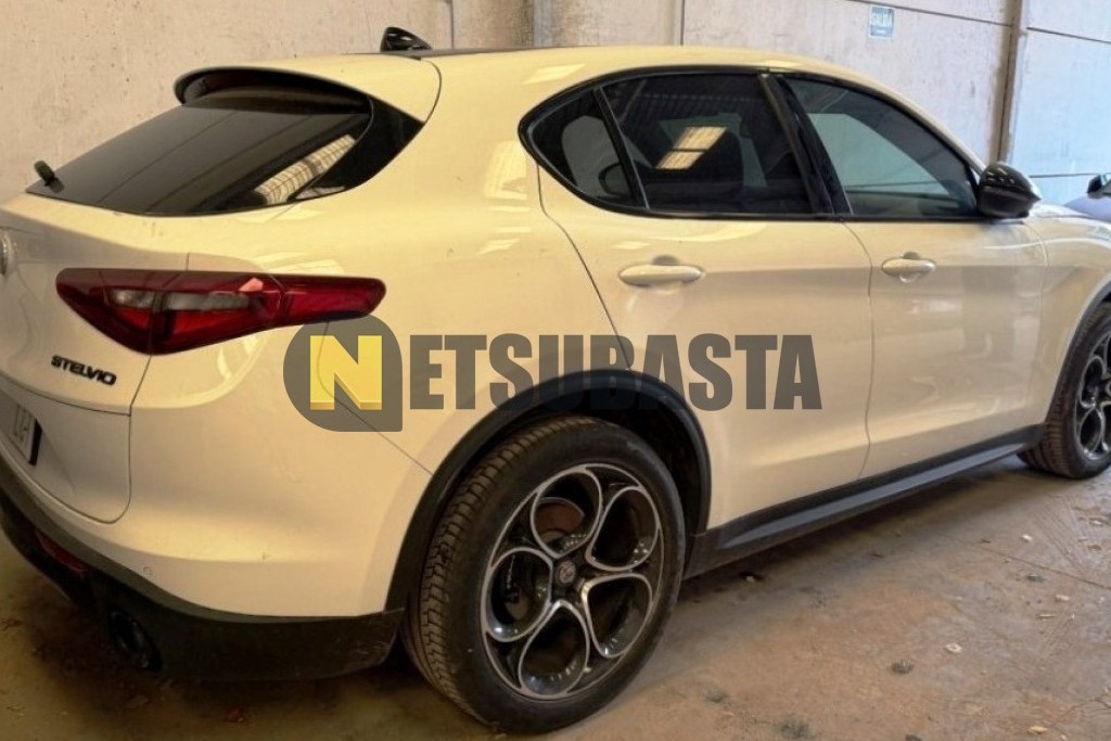 Alfa Romeo Stelvio 2.2 Diesel AT8 Q4 2019