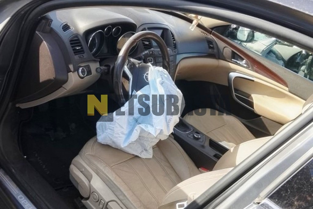 Opel Insignia Sports Tourer 2.0 CDTI 2012