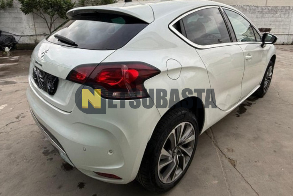 Citroën DS4 1.6 e-HDI CMP6 2011