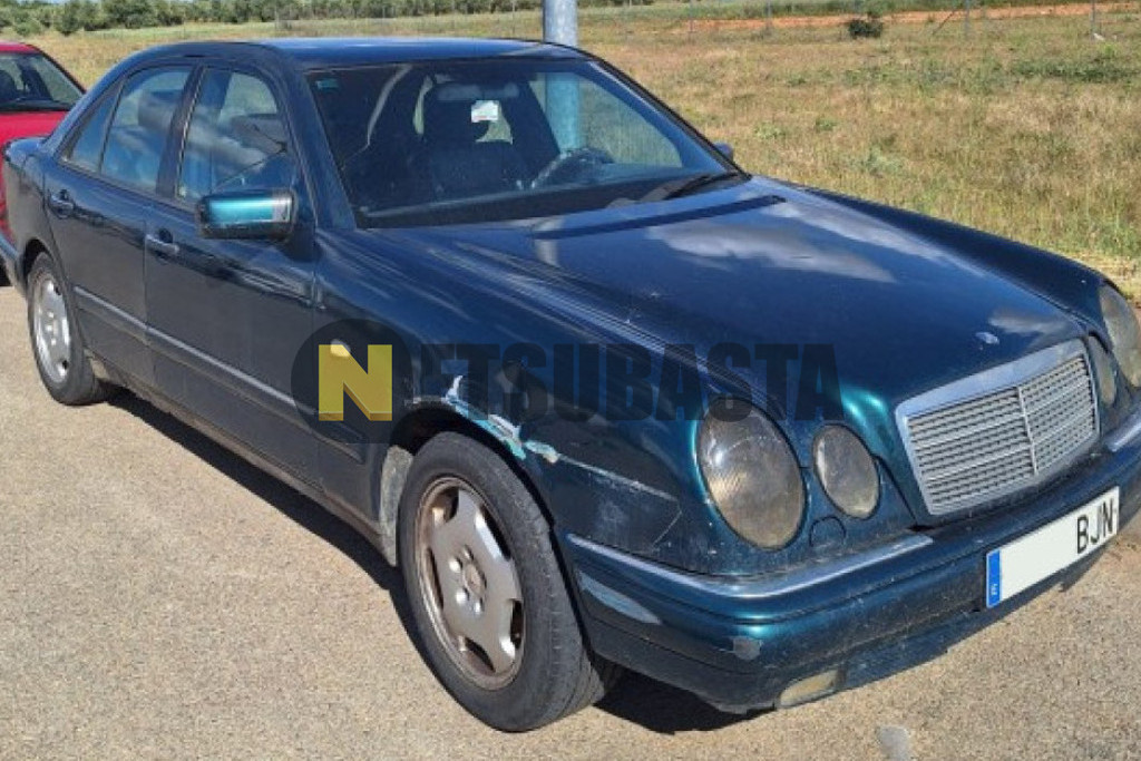 Mercedes-Benz E 300 TD Aut. 1997