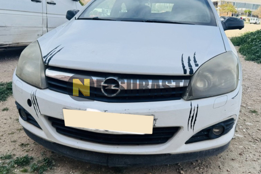 Subasta de Opel Astra GTC 1.9 CDTi 2006