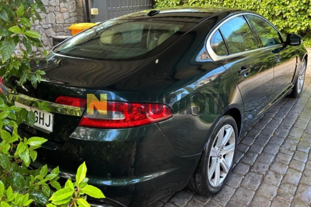 Jaguar XF 2.7D V6 2008