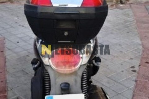 Piaggio X EVO 125 2016