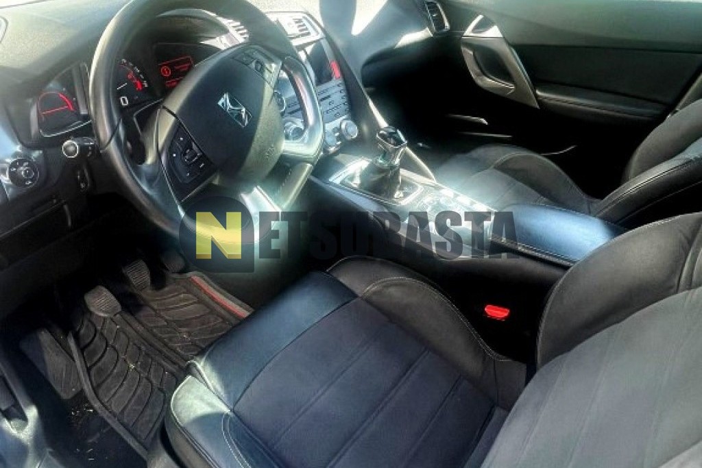 Citroën DS5 2.0 HDi 2012