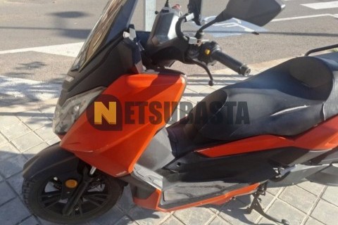 Piaggio X EVO 125 2016