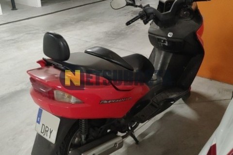 Suzuki Burgman 125 2008