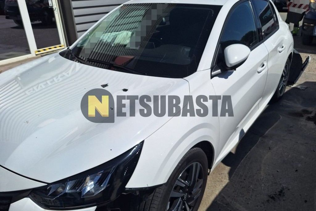 Peugeot 208 1.2 PureTech 2021